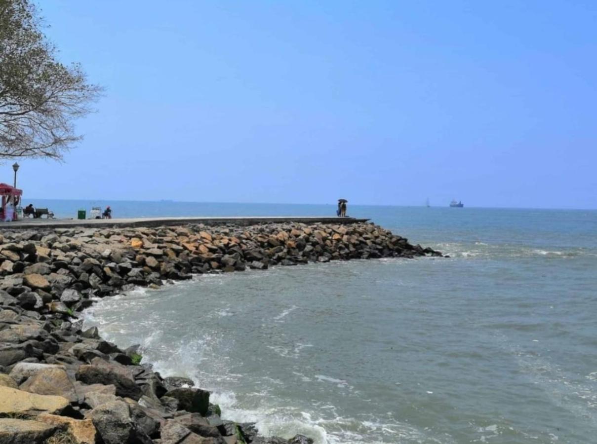 Raelyn'S Homestay Kochi Dış mekan fotoğraf